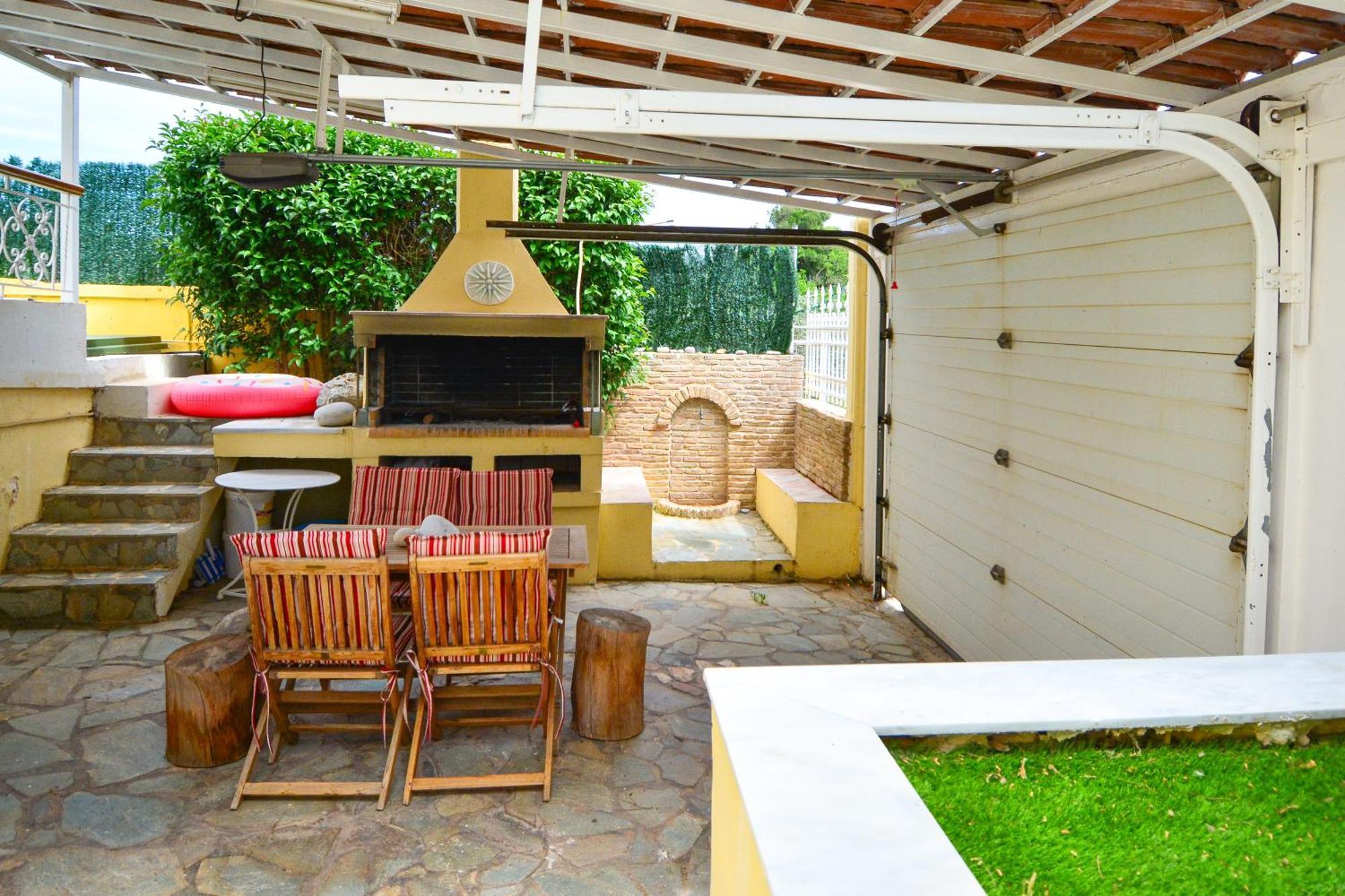 Villa Filoxenia All Seasons, Near Airport, Sea, Athens Agia Marina  المظهر الخارجي الصورة
